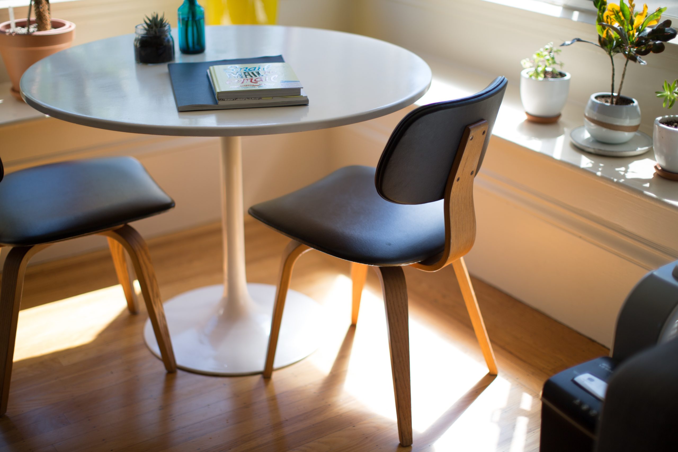 Overcoming Common Side Hustle Challenges While Learning