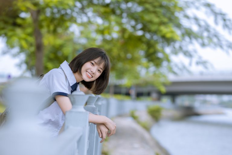 Side Hustles That Fit a 25-Year-Old’s Busy Schedule