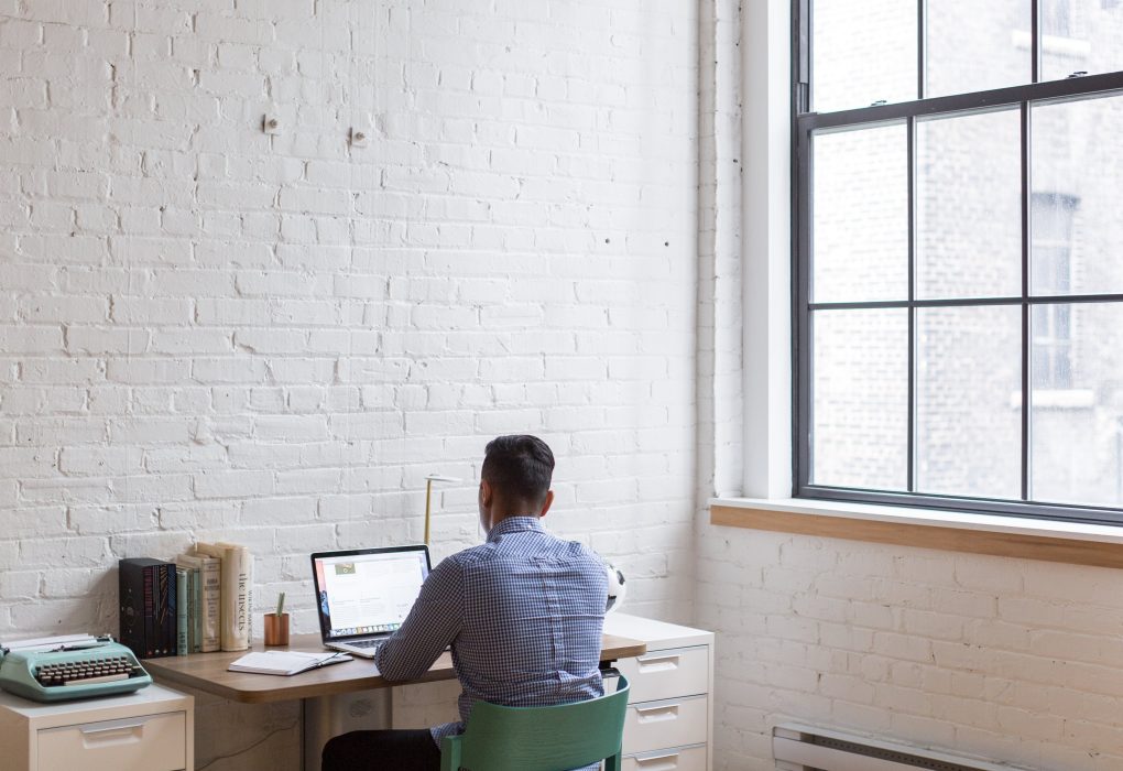 How to Build a Personal Brand as a Freelancer (and Attract High-Paying Clients)